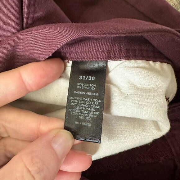 Express Men's Size 31x30" Slim Fit Finn Burgundy Chinos Dress Pants - Picture 7 of 9